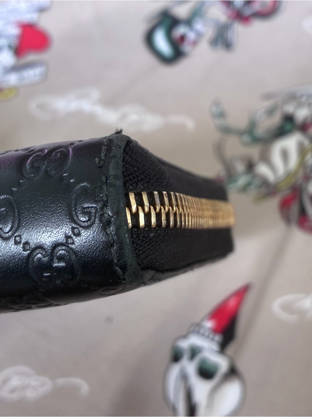 GUCCI Micro Guccissima Black Wallet - Picture 10 of 10